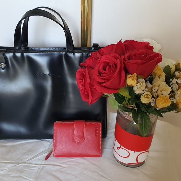 Gavino Italian Leather Wallet - Picture 7 of 16